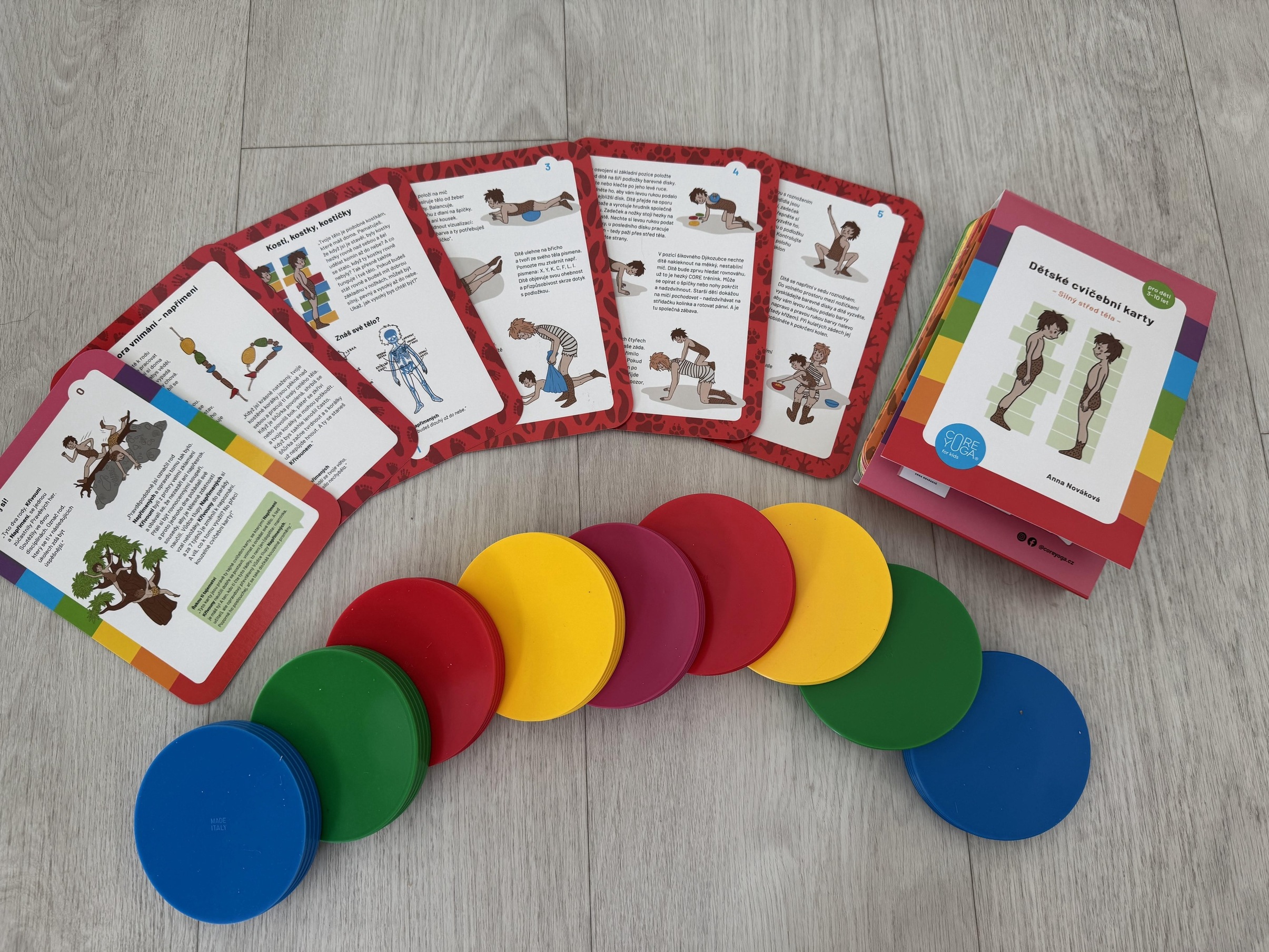 COREYOGA Dětské cvičební karty + podložky COREYOGA Dětské cvičební karty + podložky