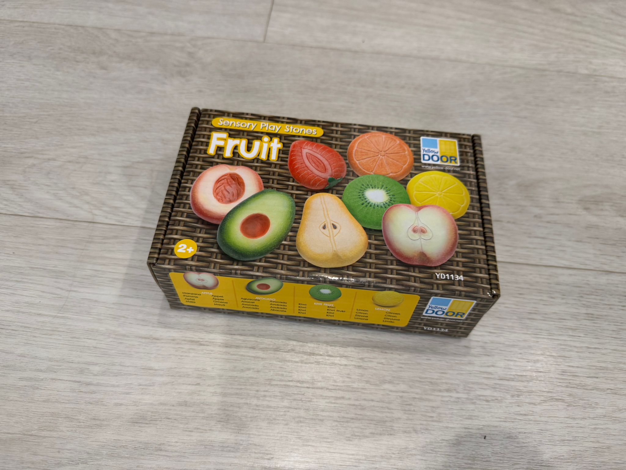 YELLOW DOOR SENSORY PLAY STONES - Zelenina YELLOW DOOR SENSORY PLAY STONES - Zelenina